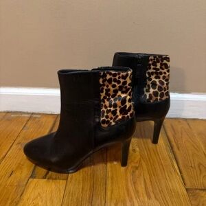 Chic Black and Leopard Print Heeled Boots
